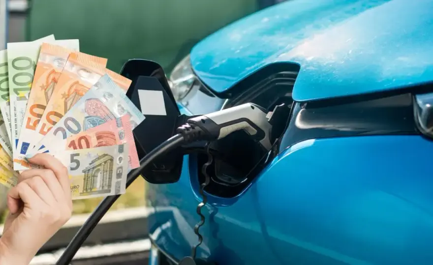 Verbrauch pro 100 km berechnen - Formel für Auto und E-Auto