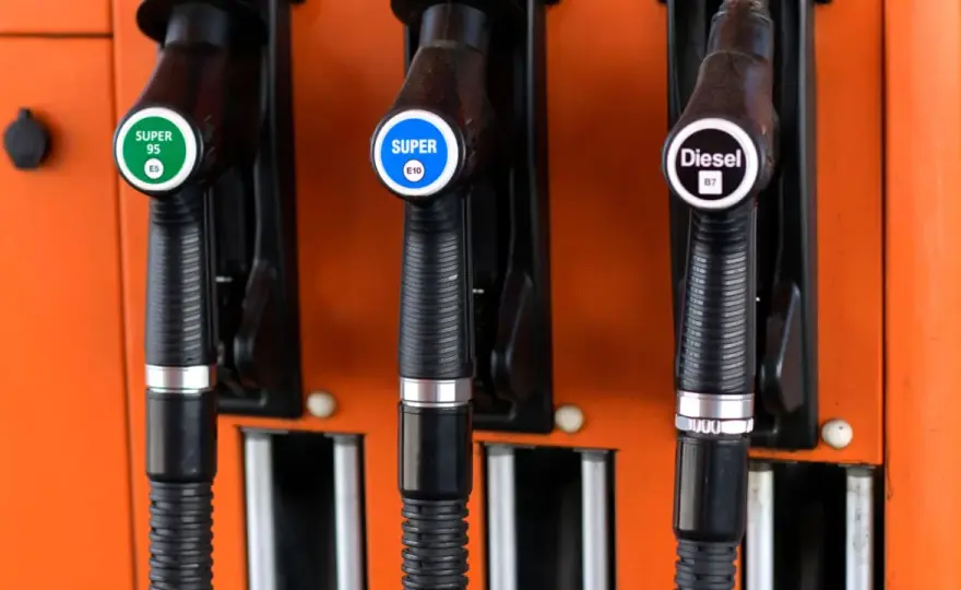 Super E10 oder E5? Was Benziner wissen müssen