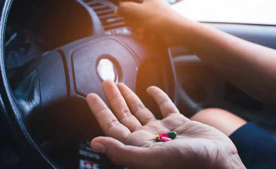 Nach Ibuprofen Auto fahren? Das sollten Sie wissen