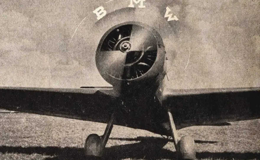 BMW-Logo erklärt - Herkunft, Farben und Propeller-Legende