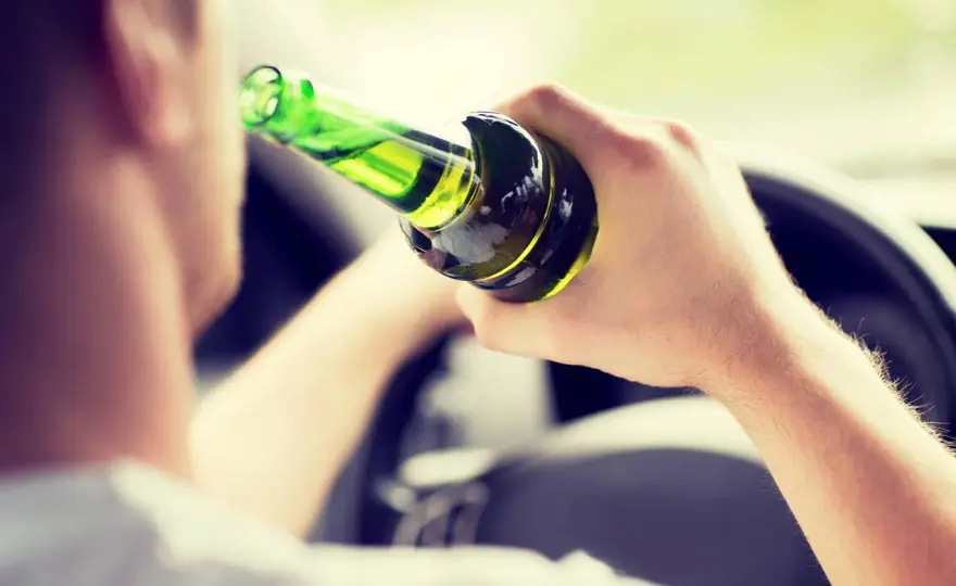 Promillegrenze beim Auto - Welche Strafen wirklich drohen